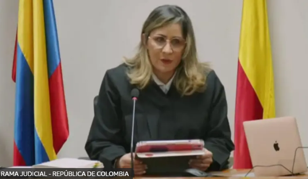 La juez Sandra Heredia señaló que el expresidente Álvaro Uribe fue el determinador de tres sobornos