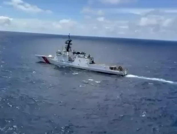 La Guardia Costera de USA descargó más de 38 toneladas de cocaína la mañana del lunes en Port Everglades .